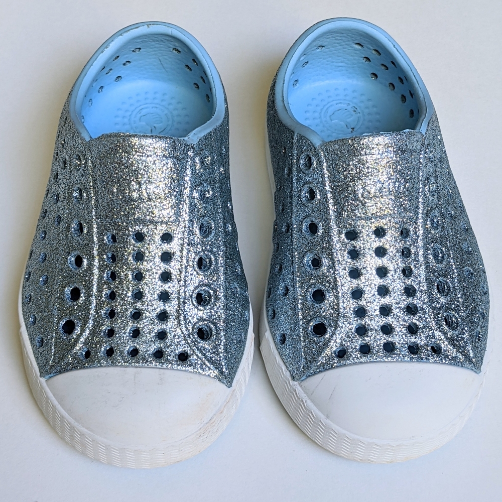 GUC Native Kids Jefferson Shoes, C5 in Sky Bling